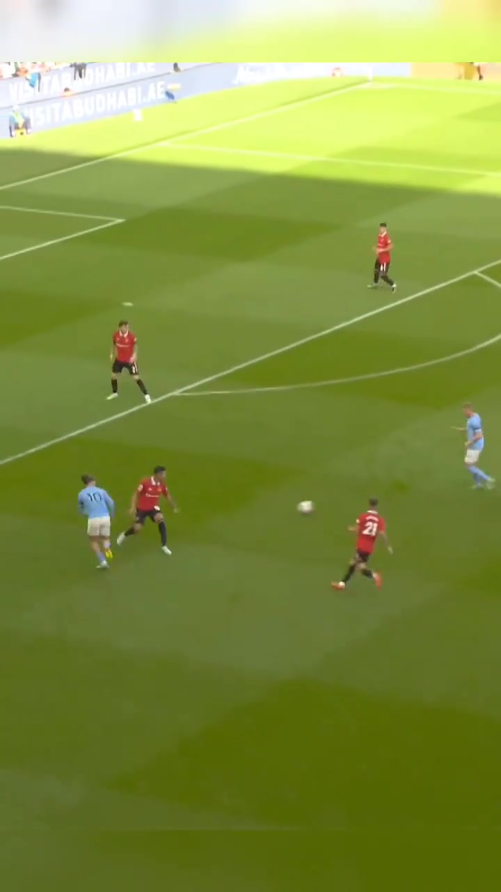 曼城：且看抖阴视频下载，如何将足球传进球门！